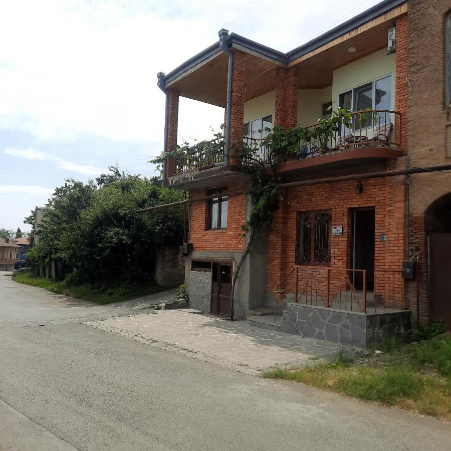 Luca Lili Hotell Sighnaghi Exteriör bild